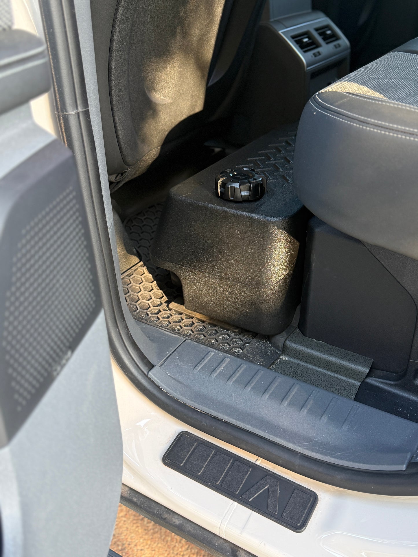 FOOTWELL WATER TANK | PAK | 40L